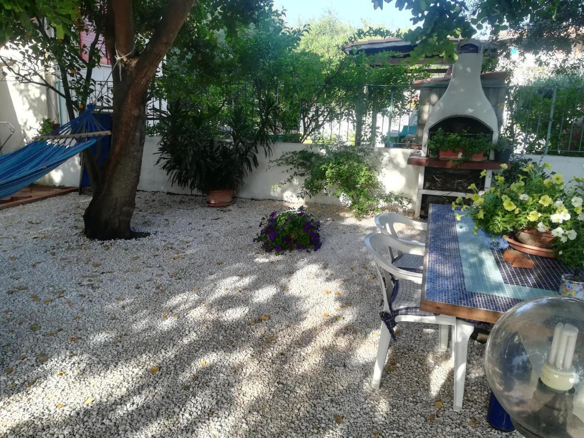 B&B I Mari Torpè Εξωτερικό φωτογραφία